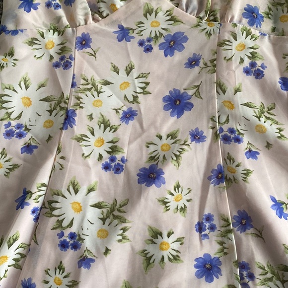 Forever 21 Dress - Picture 2 of 3